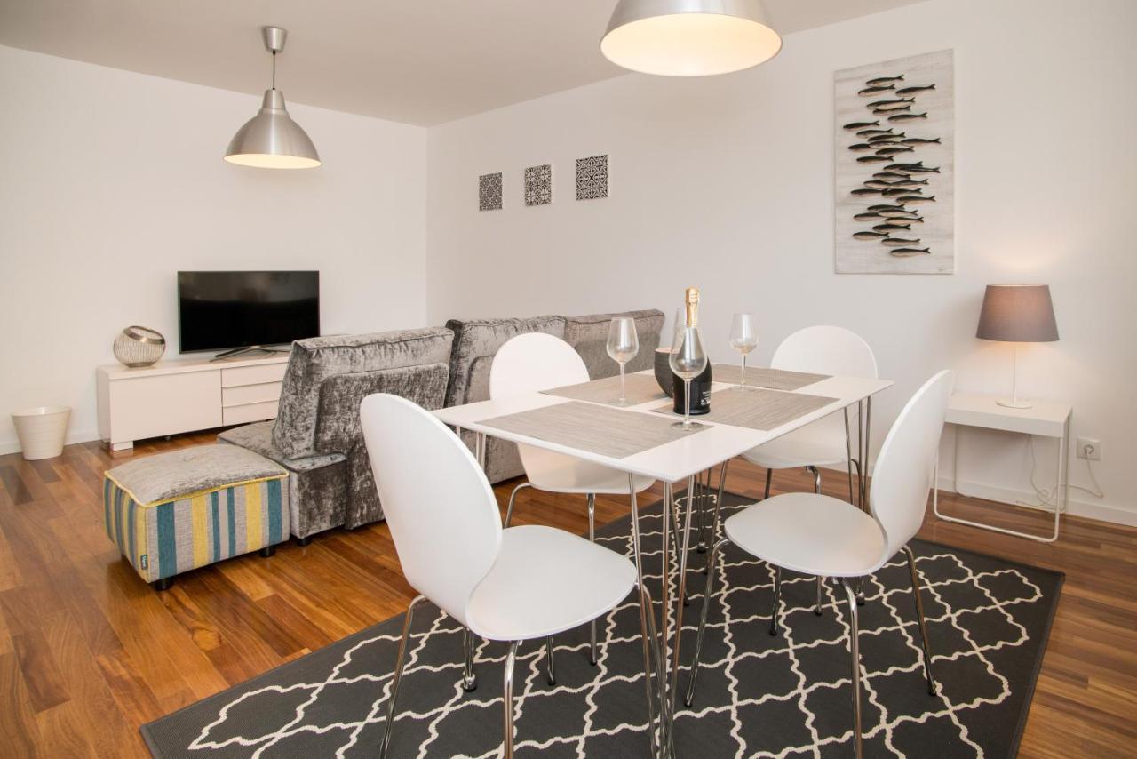 Two Bedroom Stylish Central Tavira Apartment. 외부 사진
